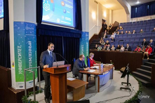 Российский химико-технологический университет имени Д.И. Менделеева подвел итоги 2019 года на Большом Ученом Совете